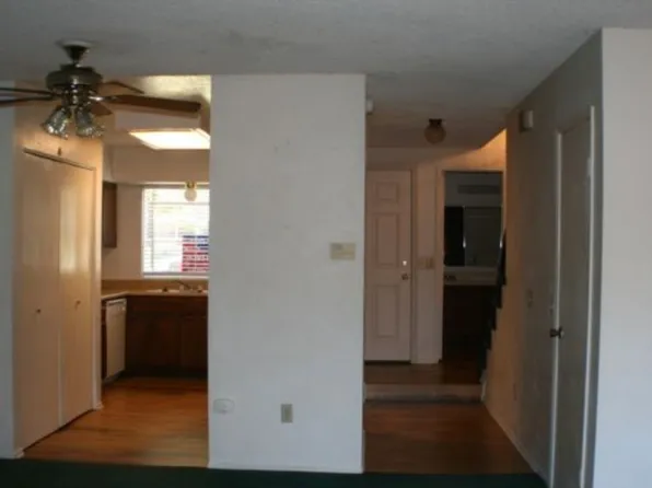 53 N Center St, Redlands, CA 92373