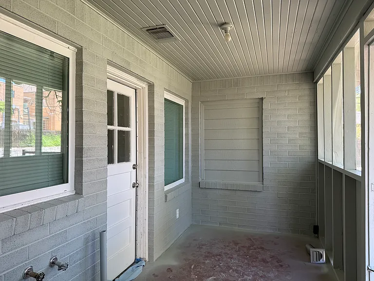801 S David St — Photo 14