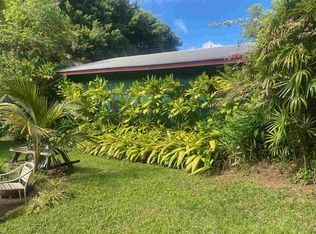563 Kaupakalua Rd, Haiku, HI 96708