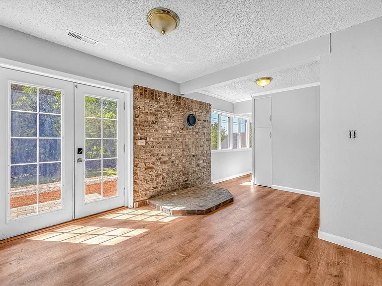 9660 NW Bermar Ln — Photo 16