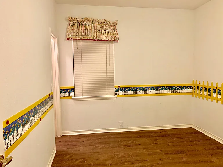 2708 Wickham Ct — Photo 12