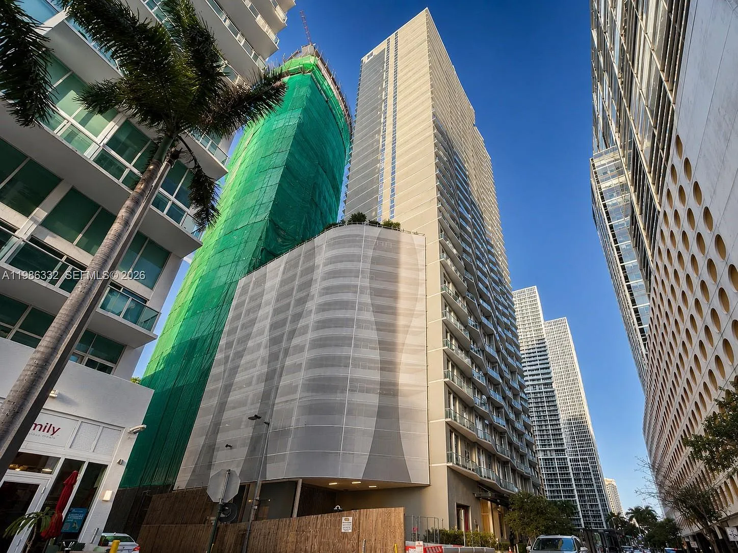 1 bed, 1.0 bath, 551 sqft, $4,500 — Photo 3