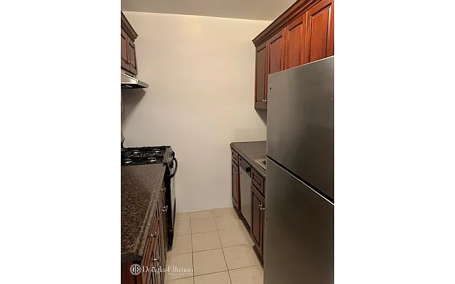 Sold by Douglas Elliman | media 10