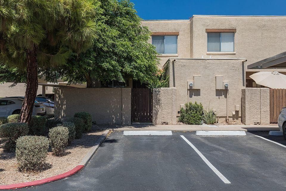1st image of 8049 E Glenrosa Ave