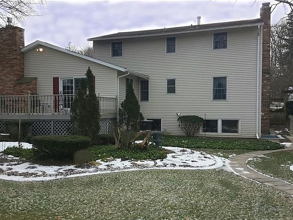 3rd image of 138 Park Way