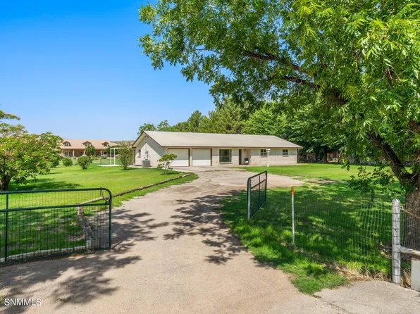 1734 S Fairacres Rd, Las Cruces, NM 88005