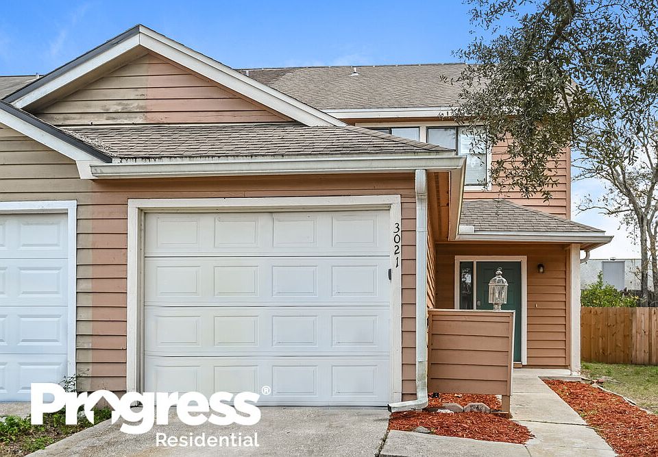 1st image of 3021 Cobblewood Ln E