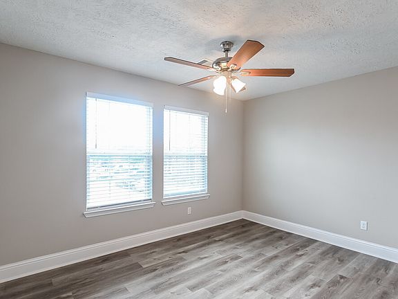 5th image of 1119 Arum Rd