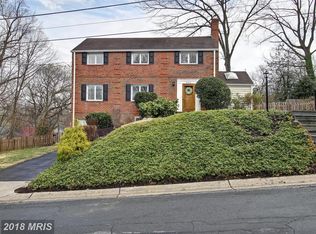 5913 Cranston Rd, Bethesda, MD 20816