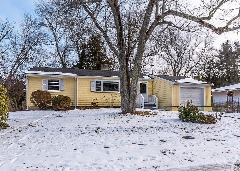 1st image of 99 Azalea Dr
