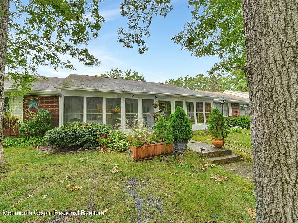 1st image of 73C Dorchester Drive #1003