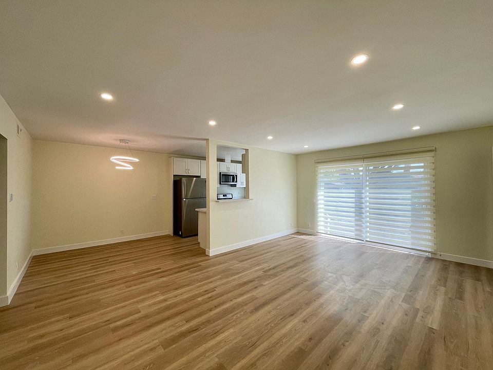 1st image of 11051 Missouri Ave APT 1