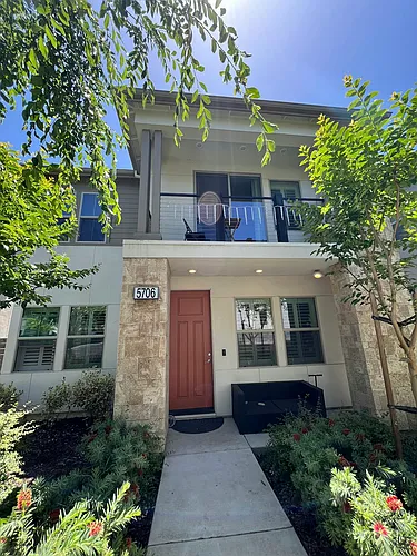 5706 Mulholland Ave Photo 1