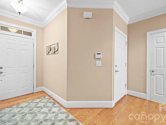 2nd image of 804 Talking Stick Ln