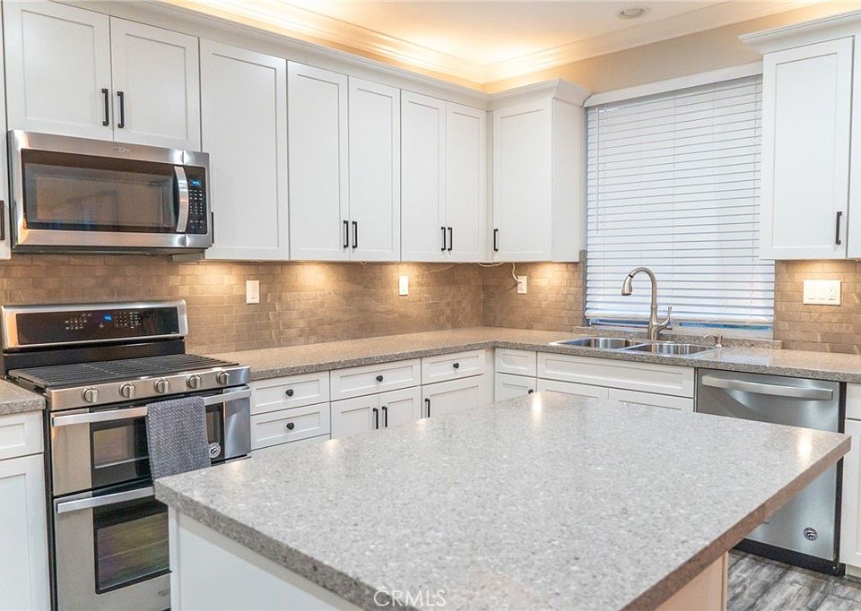 10219 Via Pescadero, Moreno Valley, CA 92557 Zillow