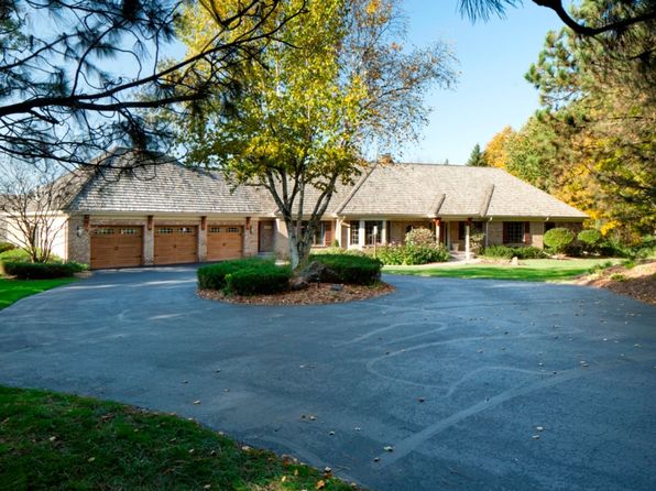 1215 Oakview Rd