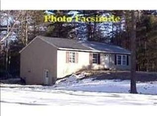 47 Mount Delight Rd, Deerfield, NH 03037