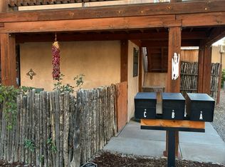 723 Agua Fria St APT B, Santa Fe, NM 87501