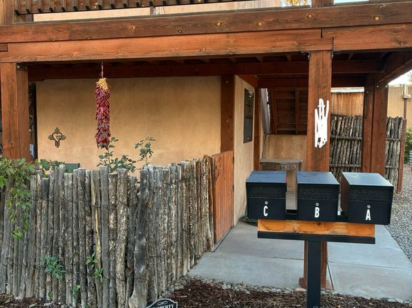 723 Agua Fria St APT B