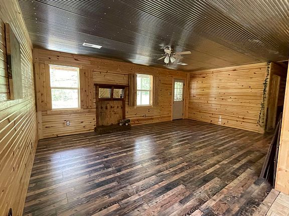 4th image of 2349 Snyder Bluff Rd