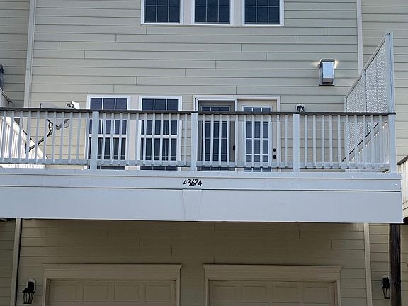 2nd image of 43674 Chicacoan Creek Sq