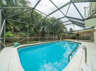 44 Pine Hill Trl E, Tequesta, FL 33469