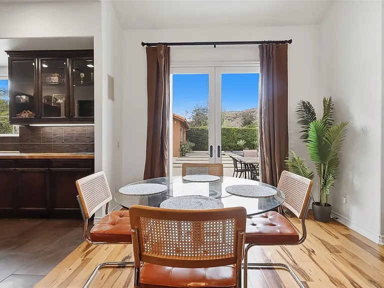 9651 Sagebrush Ave — Photo 26