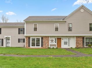 927 Ardsley Dr, Indianapolis, IN 46234