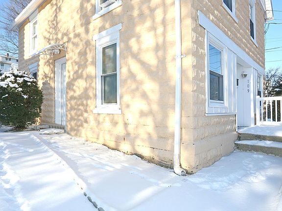 4th image of 109 Brakeshoe Pl