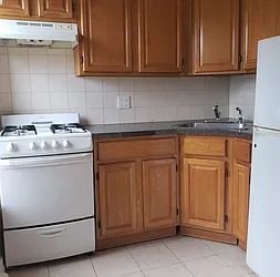 Rented by RR Gowanus LLC