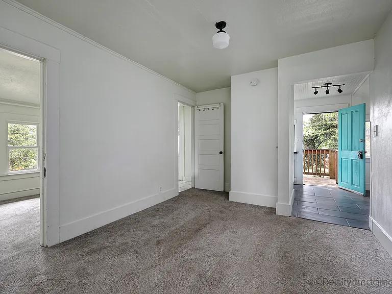 6015-17 SE 99th Ave #6017 — Photo 3