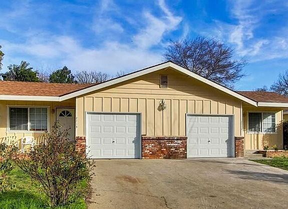 2nd image of 2715 La Loma Dr