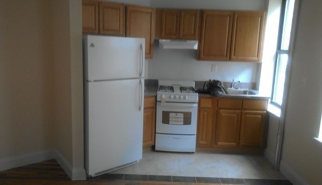 1st image of 2254 Cedar Ave APT 4A