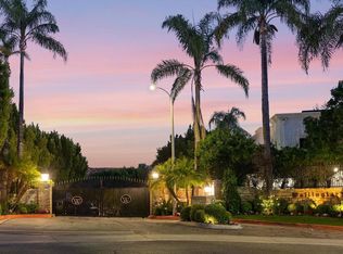 2596 Wallingford Dr, Beverly Hills, CA