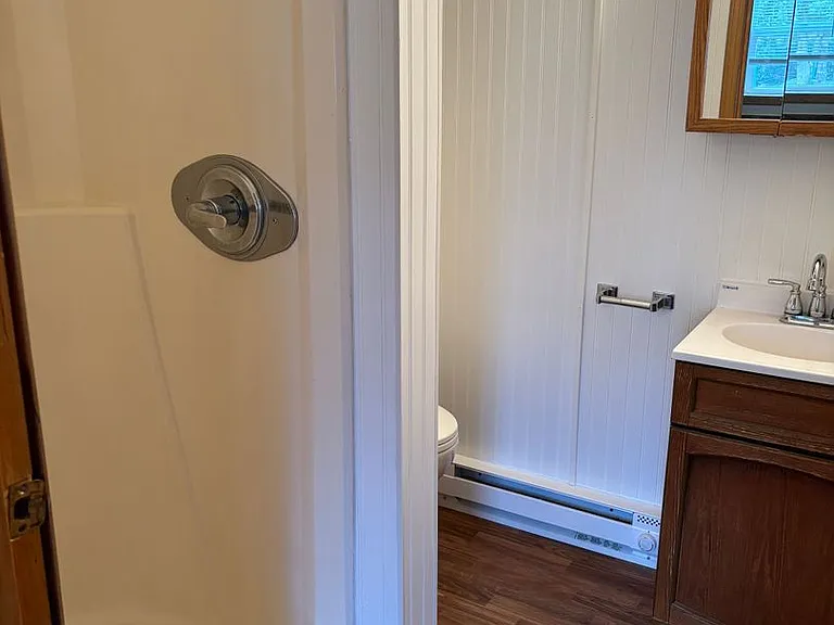 1401 Harlyn Ave — Photo 3