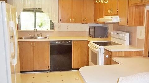 4th image of 2086 Warwick Hills Dr