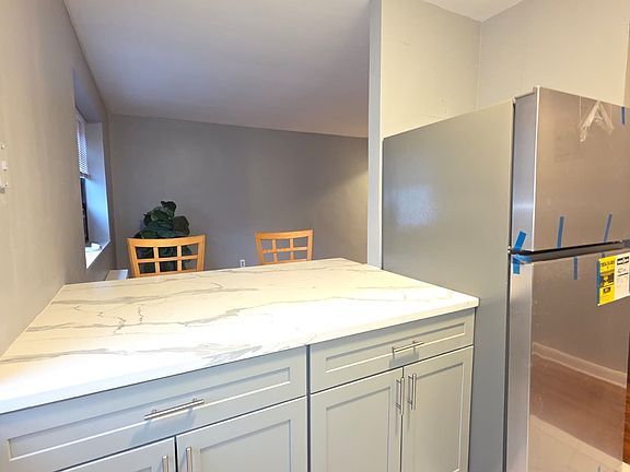 2nd image of 165 Vroom St APT 1J