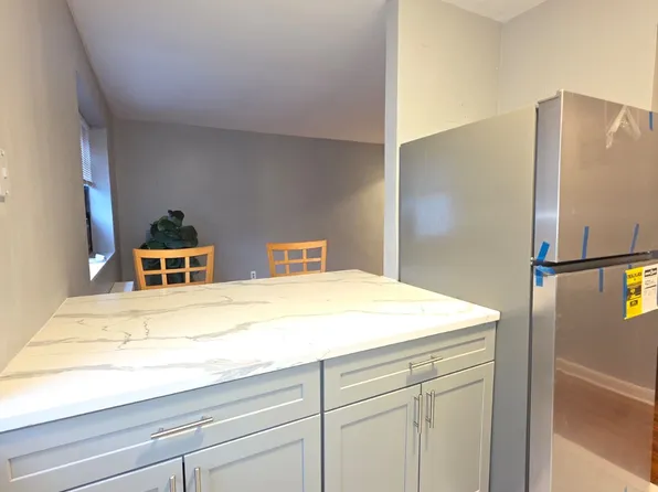 165 Vroom Street image 2 of 20