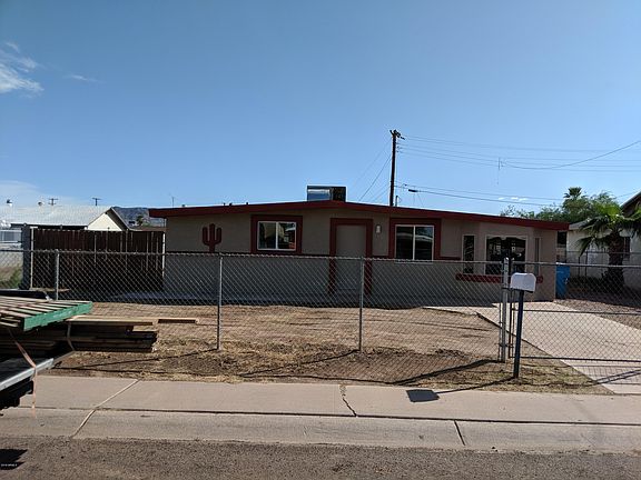 3rd image of 3741 W Wier Ave