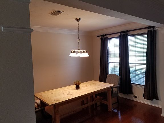 5th image of 14611 Oaks Crossing Ln