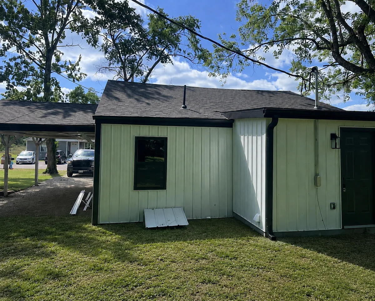 Building Photo - 506 Texas Ave