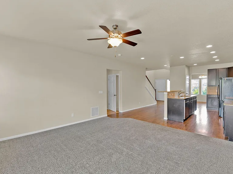 8265 Hardwood Cir — Photo 17