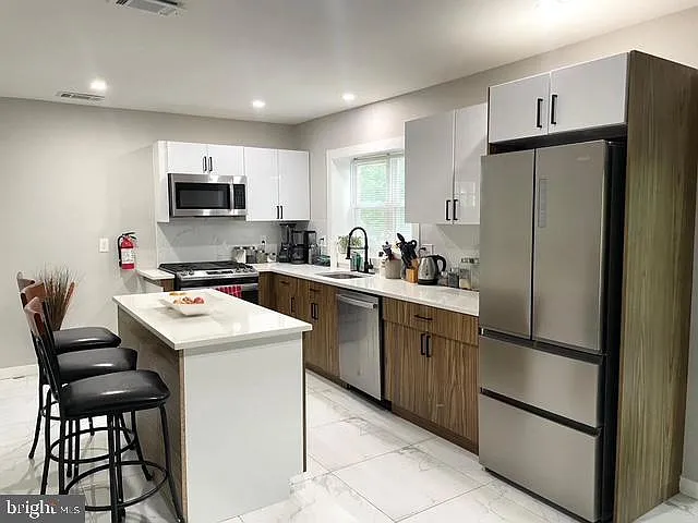 378 Eggerts Crossing Rd — Photo 9