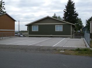 3305 Sawyer St, Tacoma, WA 98418