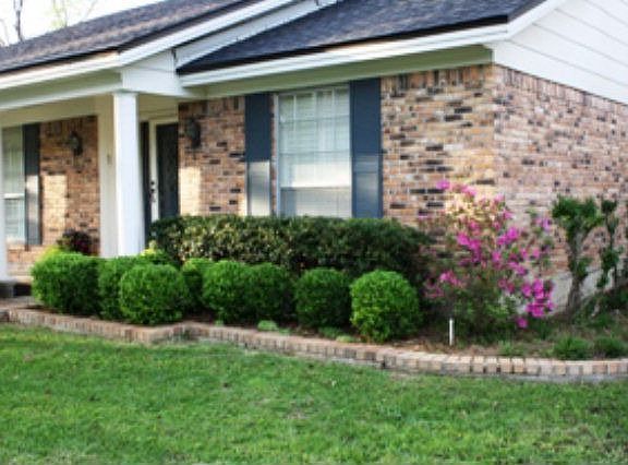 3rd image of 1509 Robinhood Ln