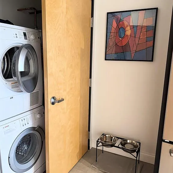 55 W Canfield St #212 — Photo 6