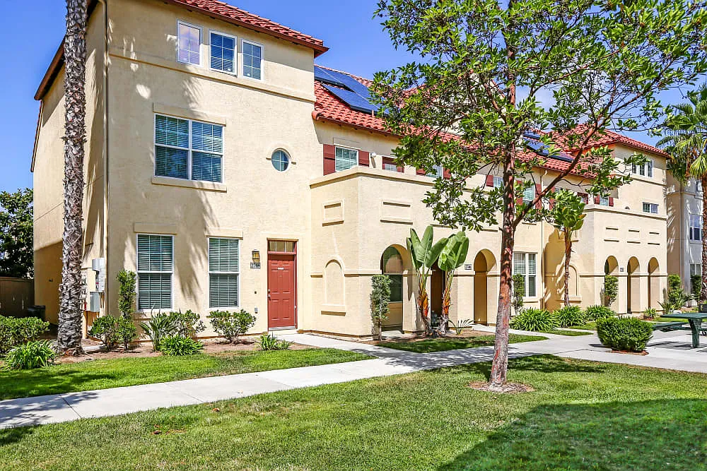 Gateway Village - Military Housing — Photo 1