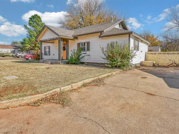 622 N Boone Ave, Elk City, OK 73644