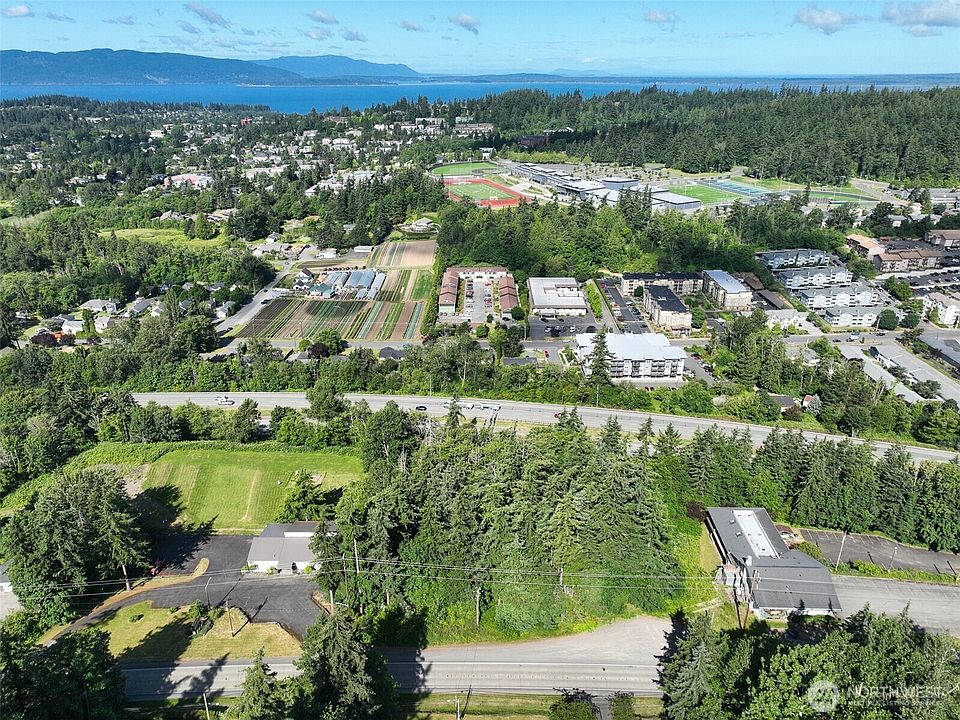 1st image of 750 800 Samish Way