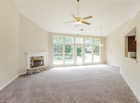 3rd image of 6822 Flat Creek Dr